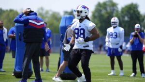 Bills sign second-round pick T.J. Sanders