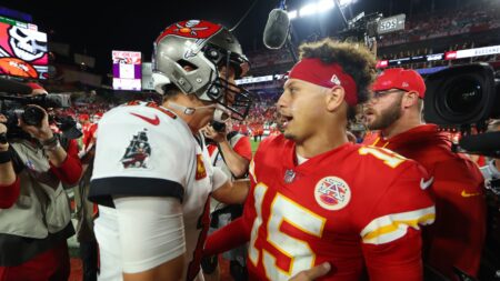Patrick Mahomes: I’ve talked to Tom Brady a good amount this offseason