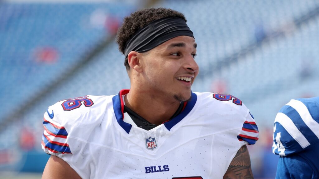 Bills sign DE Kameron Cline