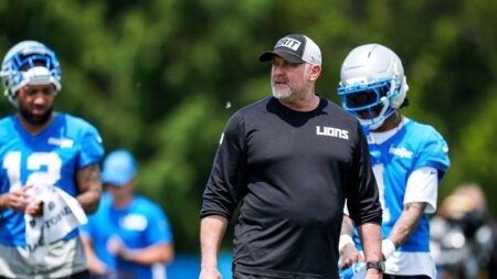 Sam LaPorta: John Morton has a brilliant mind, will call the offense great