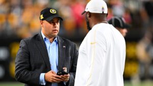 Omar Khan’s extension shows no one’s on the hot seat (including Mike Tomlin)