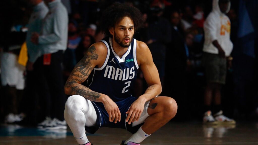 Mavericks’ Dereck Lively II reportedly has surgery on right foot, expected to be ready for start of season