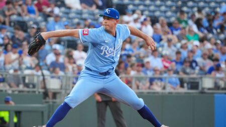 Royals put Kris Bubic, Jac Caglianone on IL; newly acquired Randal Grichuk into starting lineup