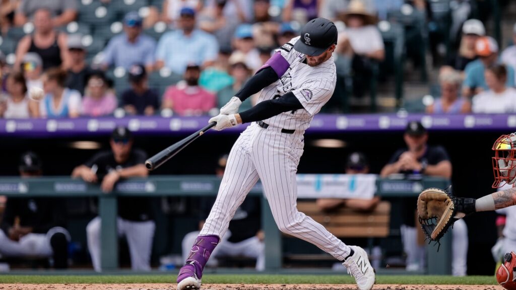 Report: Yankees acquire third baseman Ryan McMahon from Rockies for prospects
