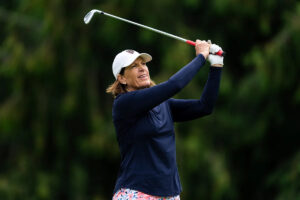 Lee5 takes Portland Classic lead. Inkster falls shot short in bid to make cut at age 65