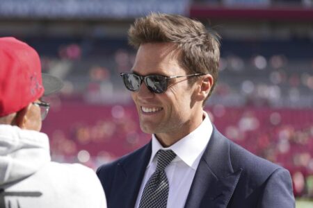 NFL relaxes some restrictions for Tom Brady as a broadcaster/team owner