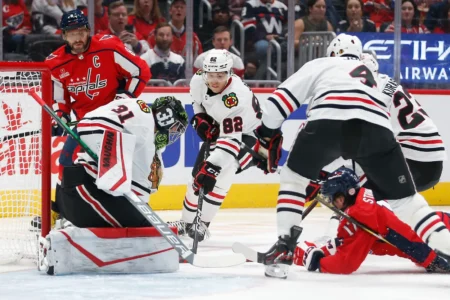 NHL News: Former Blackhawks Goalie Retires