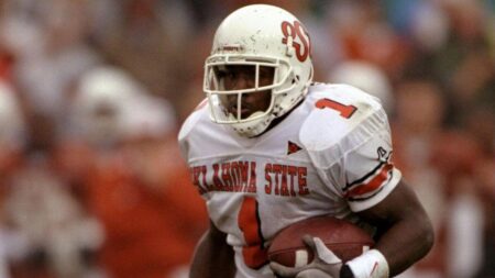 Nathan Simmons, former Oklahoma State RB and son of coach Bob Simmons, dies in Colorado hit-and-run