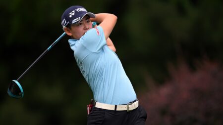 Akie Iwai, trying to join twin as LPGA winner this season, leads in Portland