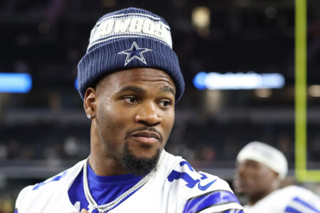 Micah Parsons flashes ‘call me’ gesture in response to trade invitation from Falcons fan