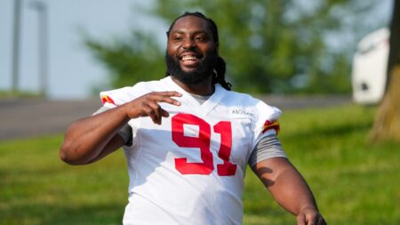 Jets trade DT Derrick Nnadi to Chiefs