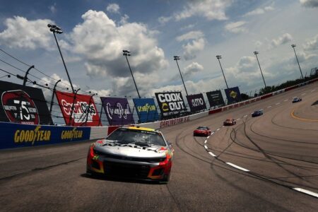 38 NASCAR Cup cars on entry list for Southern 500 at Darlington