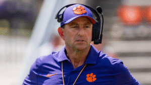 Clemson TE Ian Schieffelin releases statement after DUI charge gets dropped, reveals Dabo Swinney’s punishment