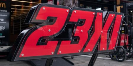 NASCAR speeds up clock on selling 23XI, Front Row charters, levels threat