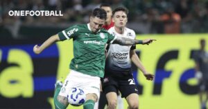 📹 Palmeiras star headbutts Corinthians player, social media reacts, watch