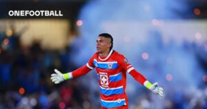 😓 Incredible: Kevin Mier blunders again, mistake leads to another goal