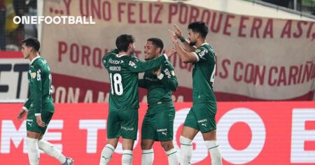 🔝Top contenders? Palmeiras thrash rivals, one foot in the quarter-finals
