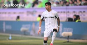 Piero Hincapié edges closer to Premier League move