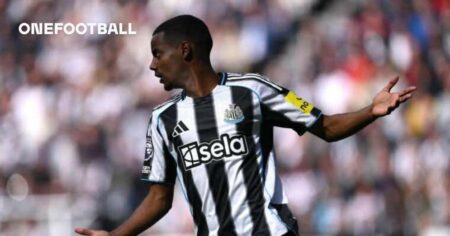 Newcastle co-owner holds talks with Alexander Isak as Magpies look to reintegrate the wantaway Liverpool target