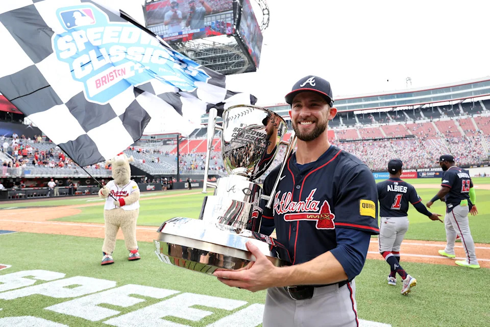 BRISTOL, TENNESSEE - AUGUST 03: Eli White #36 of the Atlanta Braves holds the trophy after the Braves defeated the Cincinnati Reds 4-2 to win the MLB Speedway Classic between the Atlanta Braves and the Cincinnati Reds at Bristol Motor Speedway on August 03, 2025 in Bristol, Tennessee. (Photo by Jamie Squire/Getty Images)