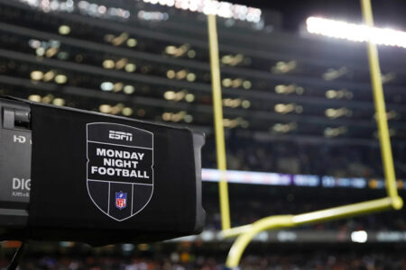 Patriots owner Robert Kraft cites ‘labor peace’ as motivation for NFL to sell media assets to ESPN