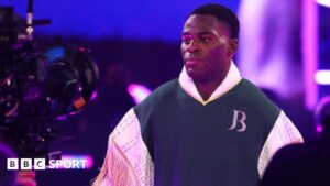 Boxing: Joshua Buatsi signs with Frank Warren’s Queensberry after leaving Boxxer