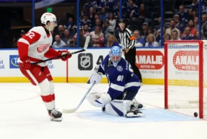 Divisional Focus: Red Wings Look to Shock Lightning Yet Again