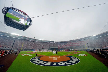MLB Speedway Classic: 10 of the best photos from record-setting event at Bristol Motor Speedway