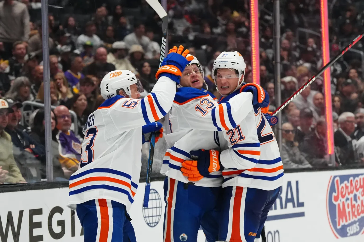 Oilers Friday Faceoff: Front Office Scrutiny, Nuge’s Future, & Surprise Contenders