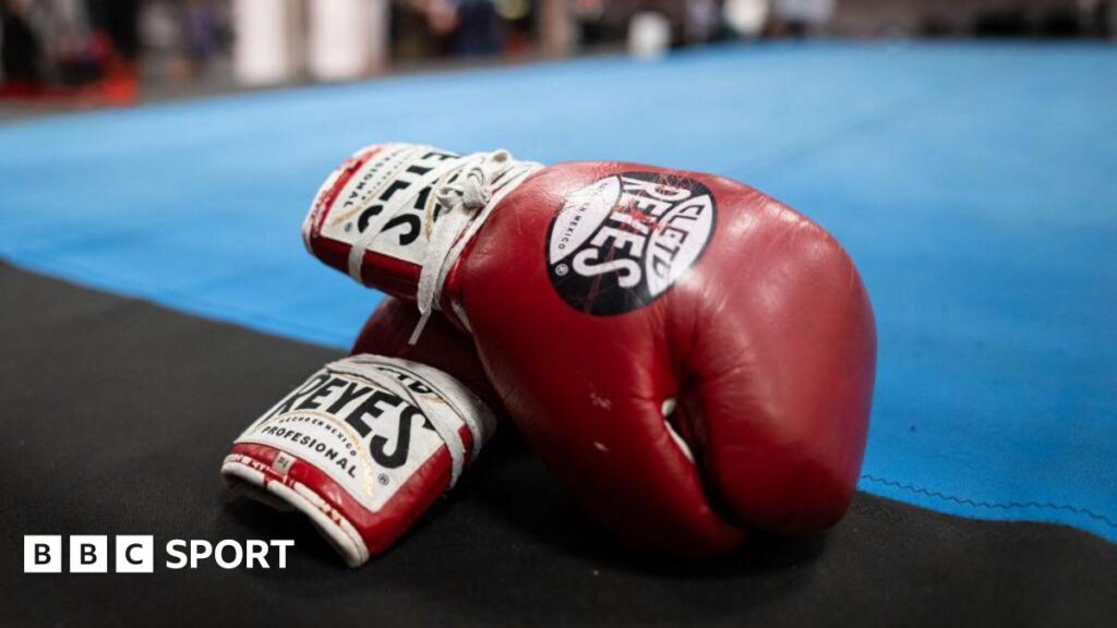 Japanese boxing deaths: Officials vote for stricter rules on weight loss