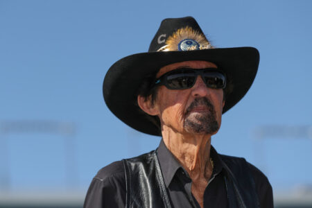 Richard Petty 'Deeply Saddened' By Death Of Legendary NASCAR Figure