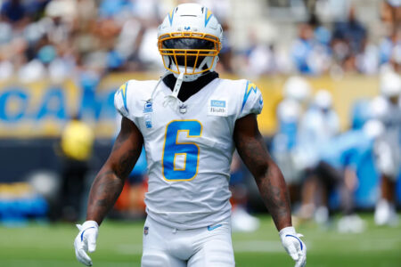 Chargers LB Denzel Perryman arrested on weapons violations