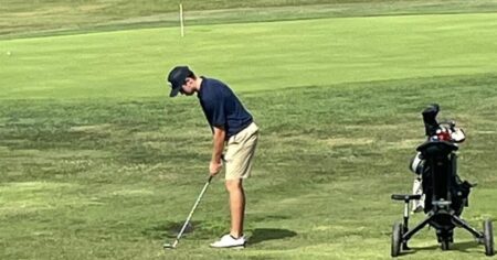 East Fairmont Bees capitalize on opportunity in sudden death on green to secure win over Preston | High School Sports