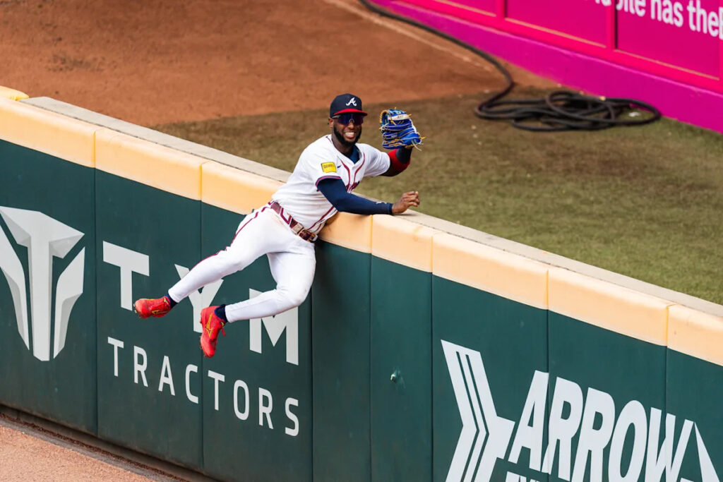 Braves’ Jurickson Profar robs Marlins’ Agustín Ramírez of home run with leaping catch over left-field fence