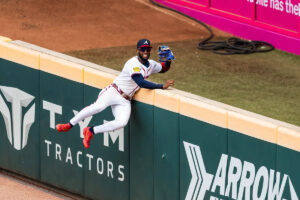 Braves’ Jurickson Profar robs Marlins’ Agustín Ramírez of home run with leaping catch over left-field fence