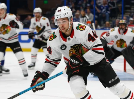 Ex-Blackhawks Defenseman Among Top Free Agents Left