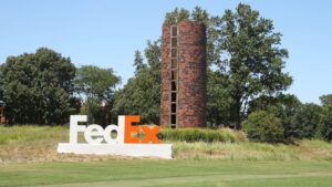 2025 FedEx St. Jude Championship leaderboard updates Friday second round
