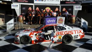 NASCAR Xfinity driver has collarbone surgery