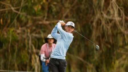 Miles Russell birdies the last to win second round in U.S. Amateur