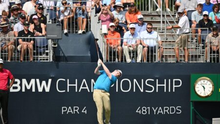 Robert MacIntyre opens huge lead after 36 holes