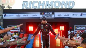 Tyler Reddick crashes second straight week, jeopardizes NASCAR playoff hopes