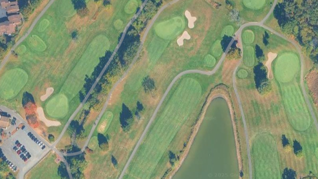 Man struck by lightning on golf course in New Jersey