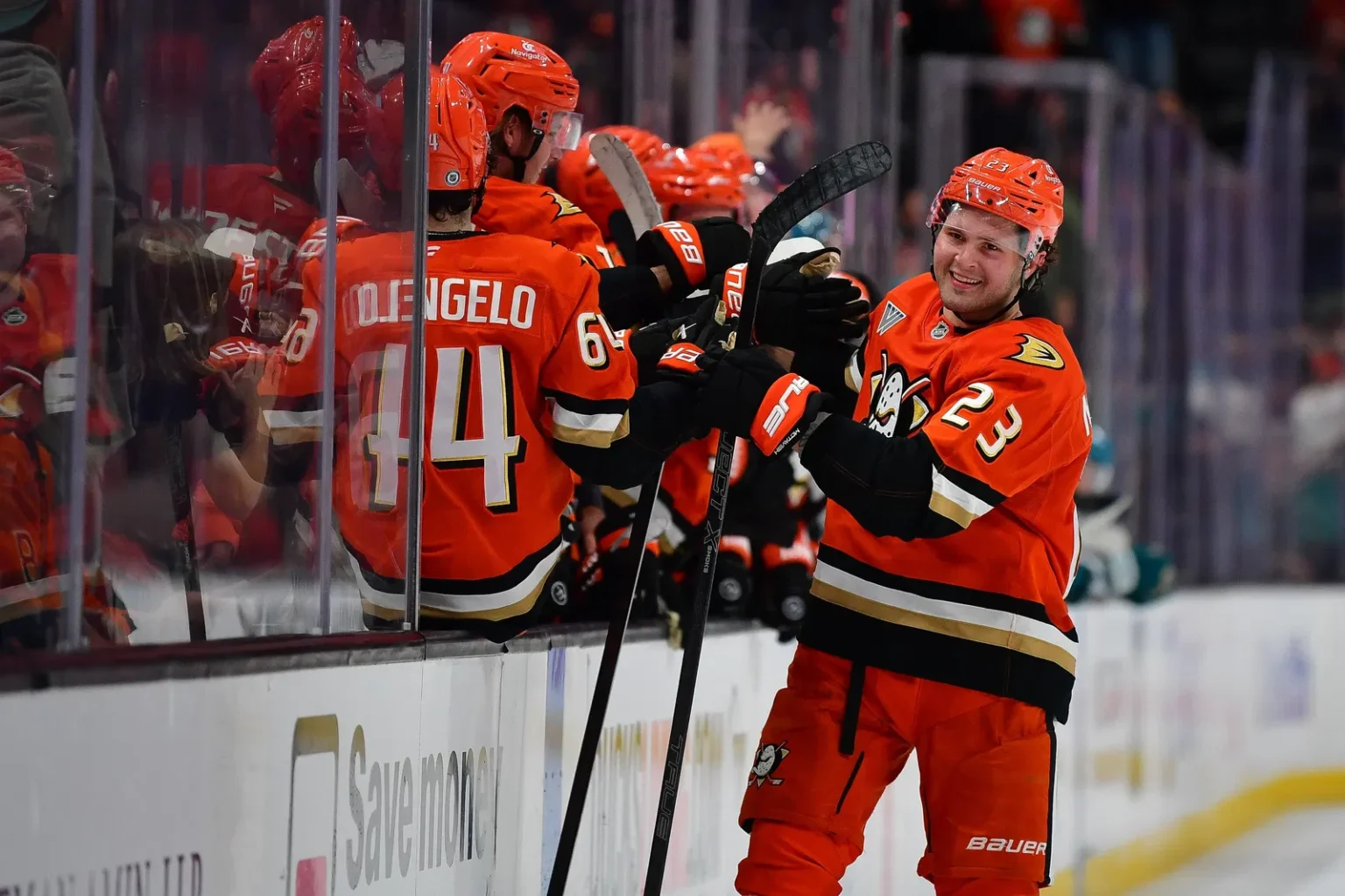 Flyers Can't Meet Reported Ducks Trade Price for Mason McTavish