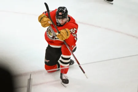Blackhawks Have Decision To Make With 20-Goal Scorer