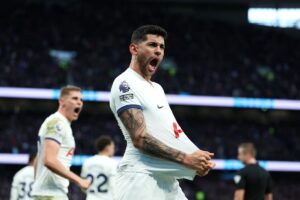Cristian Romero ends transfer speculation by signing new Tottenham contract