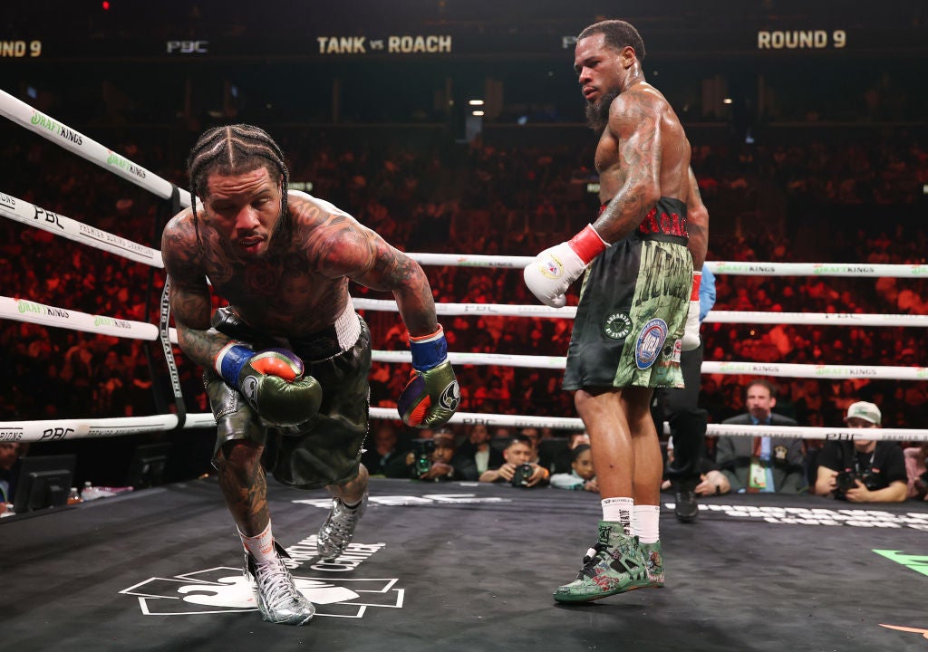 Gervonta Davis (left) took a knee in his controversial draw with Lamont Roach Jr in March
