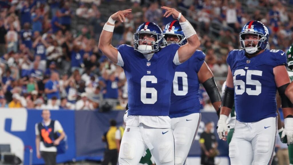 Russell Wilson is Giants' starter, but Jaxson Dart deserves first-team reps