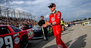 Kevin Harvick reveals details on meeting between NASCAR, him, Kyle Busch, Martin Truex Jr. that changed rules
