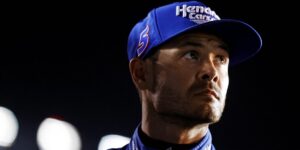 Kevin Harvick expresses concern for Kyle Larson as NASCAR Playoffs near