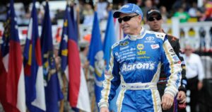 NASCAR insider fires back at Mark Martin Playoff suggestion